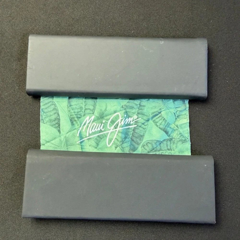 Maui Jim Sunglasses Case Set 2 Black Folding Hard Case Tropical Cleaning Cloth